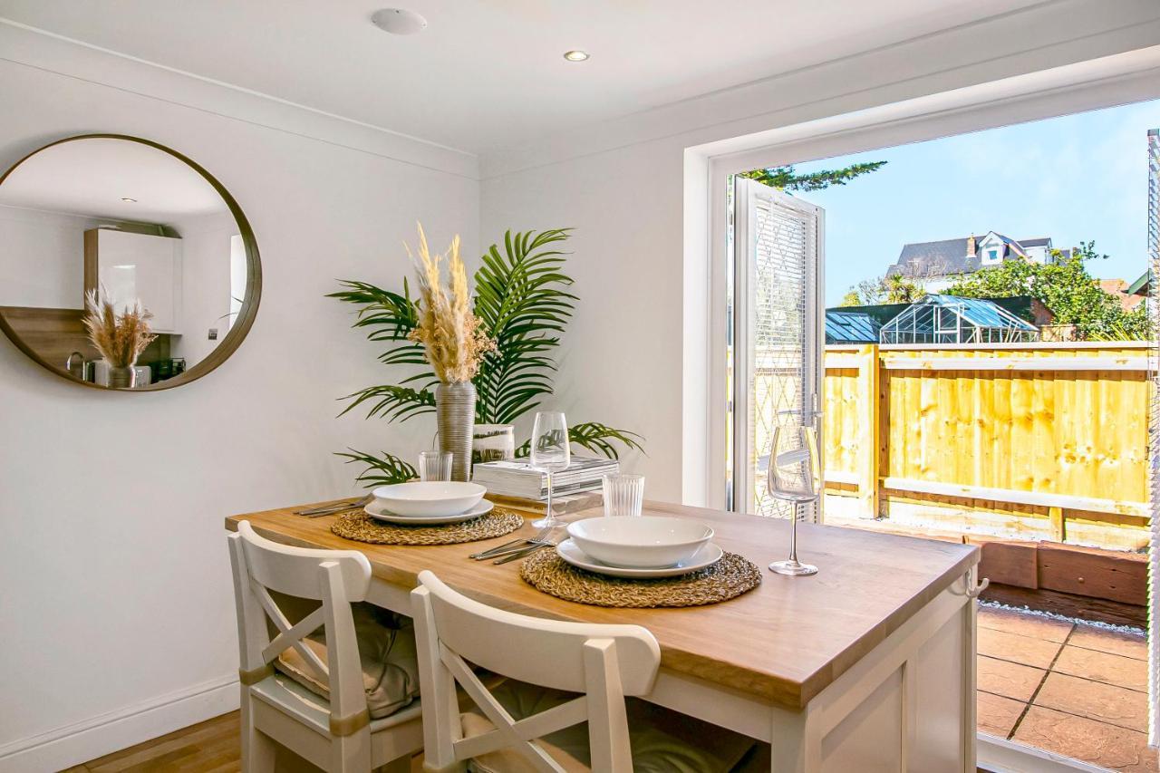 The Annex: Beachfront Luxury with Pet-Friendly Patio Bournemouth Exterior photo