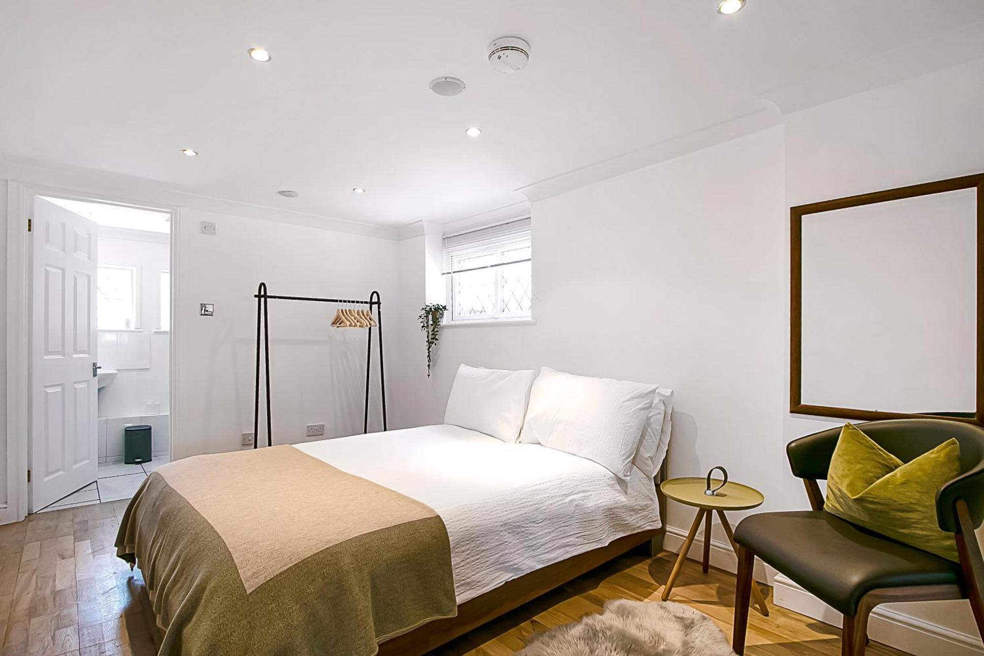 The Annex: Beachfront Luxury with Pet-Friendly Patio Bournemouth Exterior photo